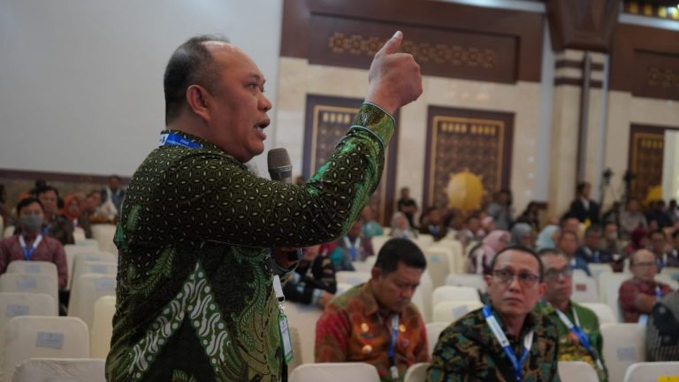 Rakornas di Jakarta, Ruksamin Komitmen Jaga Lingkungan Hidup dari Aktivitas Pertambangan di Konut