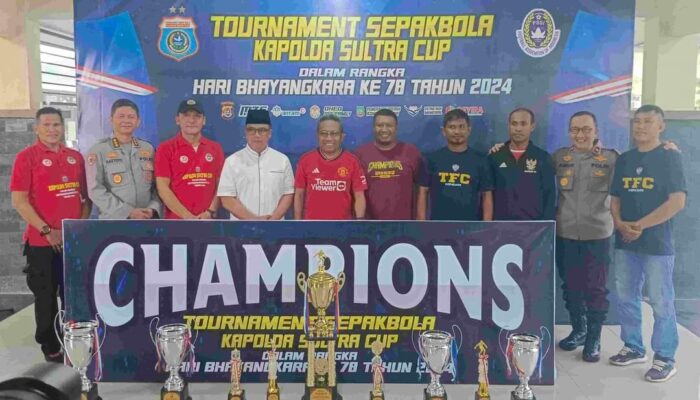 Irjen Pol Dwi Irianto Tutup Pelaksanaan Turnamen Sepak Bola Kapolda Sultra Cup 2024