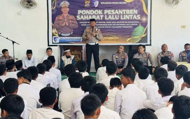 Ditlantas Polda Sultra Laksanakan Program Pesantren Sahabat Lalu Lintas