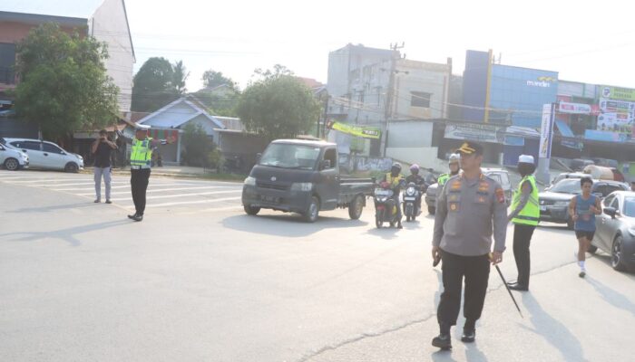 Jelang Berbuka, Kapolresta Kendari Pantau Arus Lalu Lintas di Beberapa Titik