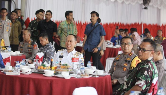 Polri Untuk Masyarakat, Polda Sultra Gelar Buka Puasa Bersama Usai Apel Operasi Ketupat Anoa 2025