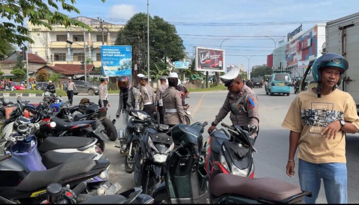 Satlantas Polresta Kendari Gelar Razia Operasi Patuh Anoa 2025, Puluhan Pelanggar Terjaring
