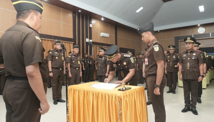 Kajati Sultra Tegaskan Penegakan Hukum Harus Profesional, Akuntabel dan Bermartabat