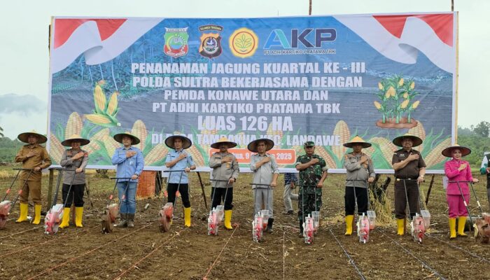 Wujud Keseriusan Ketahanan Pangan, Kapolda Sultra Buka Penanaman Jagung di Konut