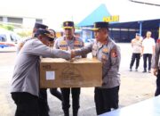 Polri Kirim Bantuan Kemanusiaan untuk Korban Banjir Bandang di NTT