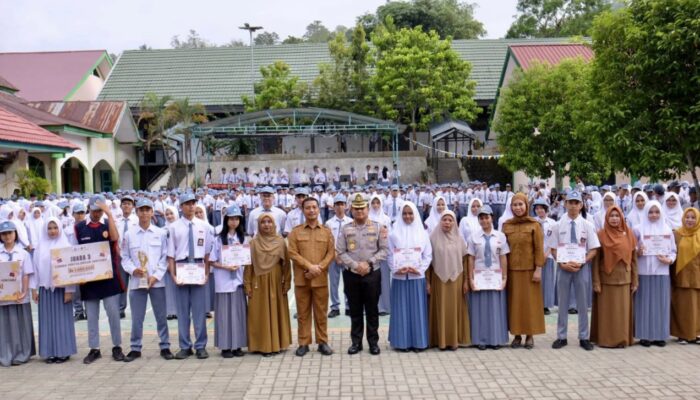 Ditlantas Polda Sultra Gelar Penyuluhan Tertib Berlalu Lintas di SMA 1 Kendari
