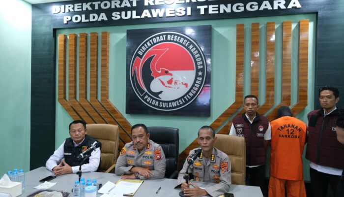 Polda Sultra Gagalkan Peredaran 6,5 Kg Sabu Jaringan Internasional, Kurir Dibekuk Usai Kejar-Kejaran Dramatis
