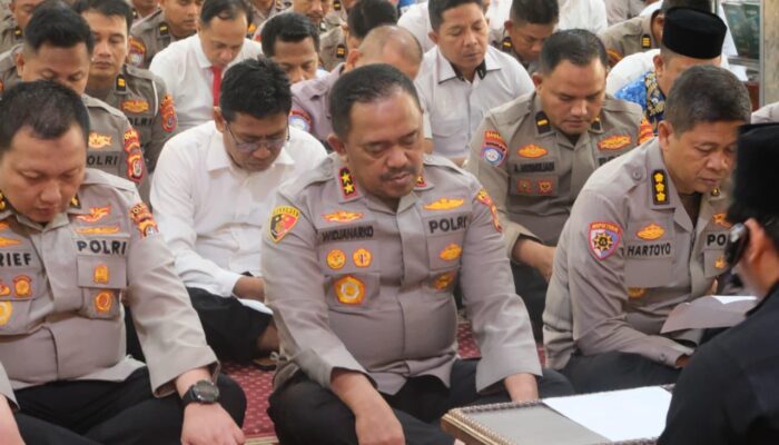 Polda Sultra Gelar Doa Bersama Lintas Agama untuk Korban Bencana di Aceh, Sumut, dan Sumbar