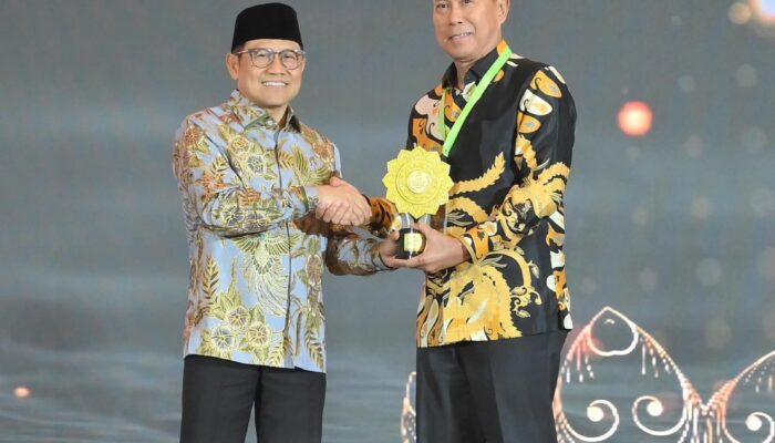 Pemprov Sultra Kembali raih UHC Award, Cakupan UHC tembus 89,65 persen Peserta aktif