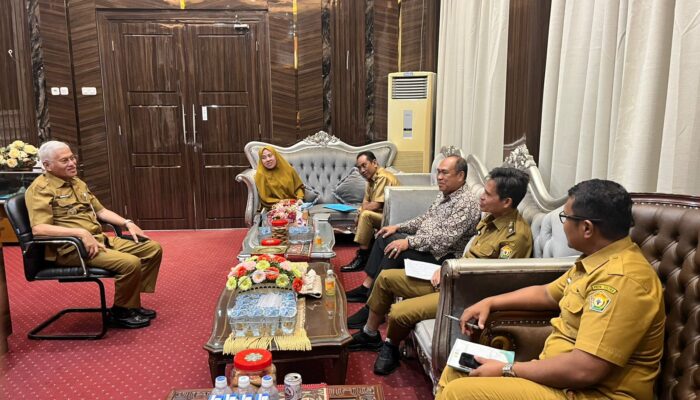 Pemprov Sultra Sayangkan Ketidakhadiran Nur Alam dalam Mediasi Polemik Yayasan Unsultra